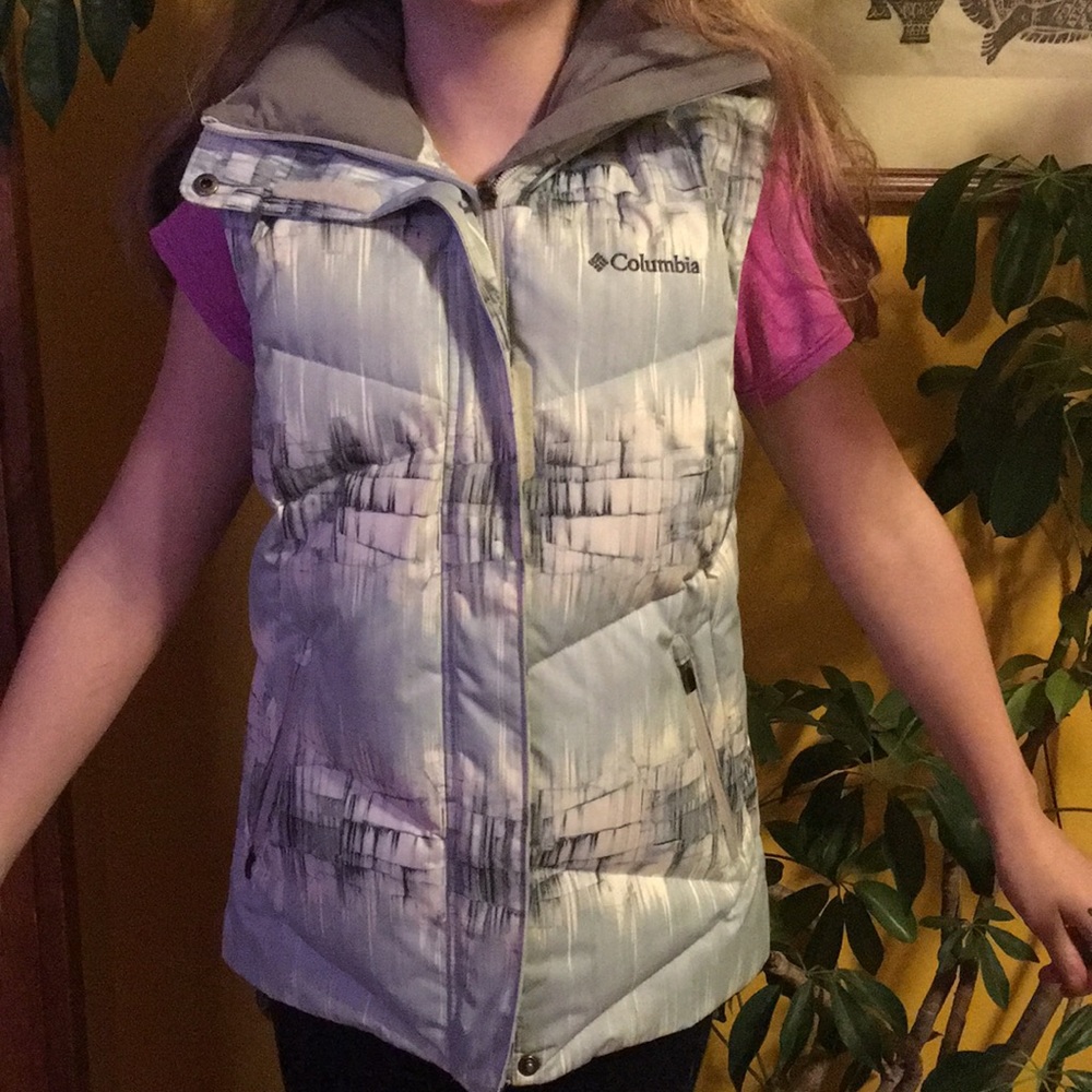 Columbia down vest with detachable hood